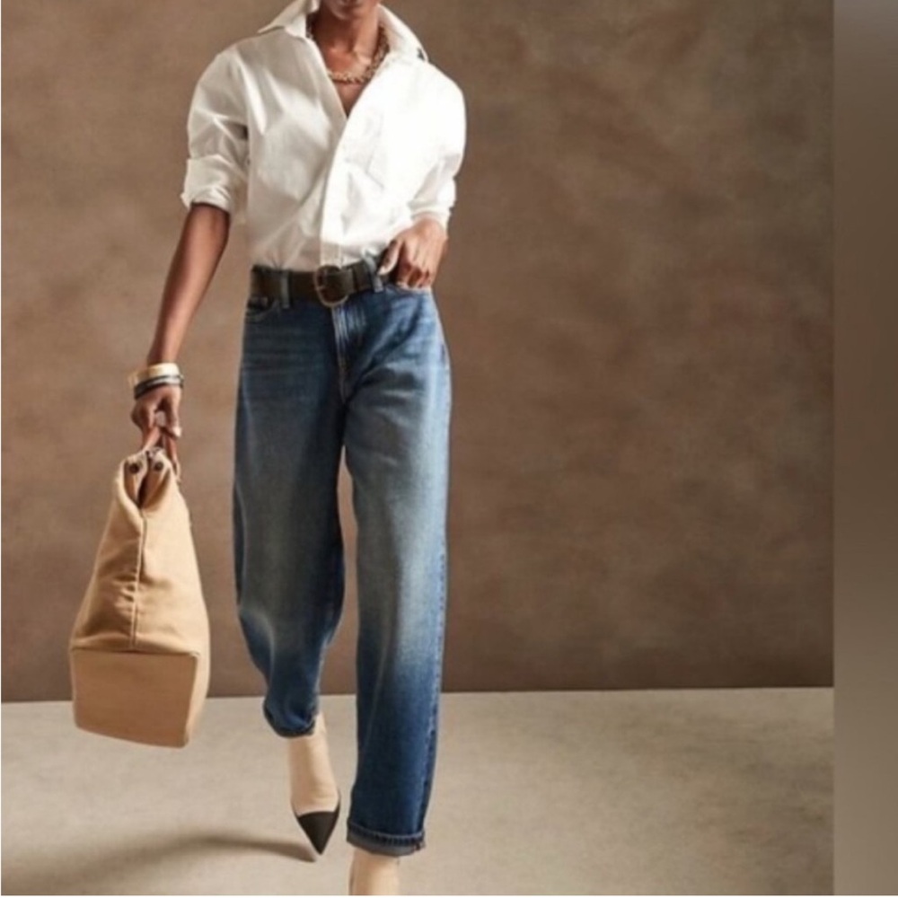 Banana republic, high rise, barrel taper.